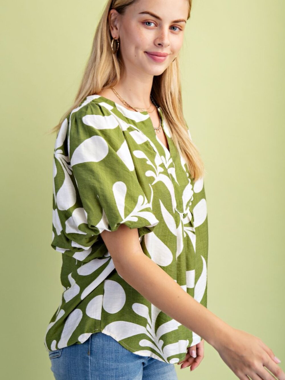 Printed Slit Neck Top with Short Balloon Sleeves and Ric-Rac Trim Details - Picture 3 of 9